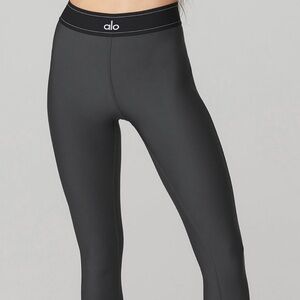 Alo Yoga Airlift High Waist Suit Up Legging - Anthracite/Black